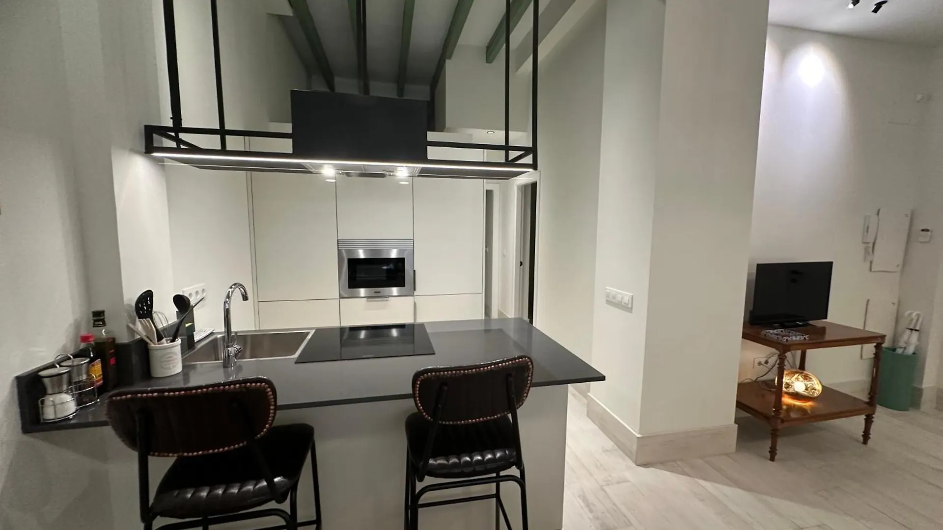 Ohliving Teatinos Bajo B Apartment Seville