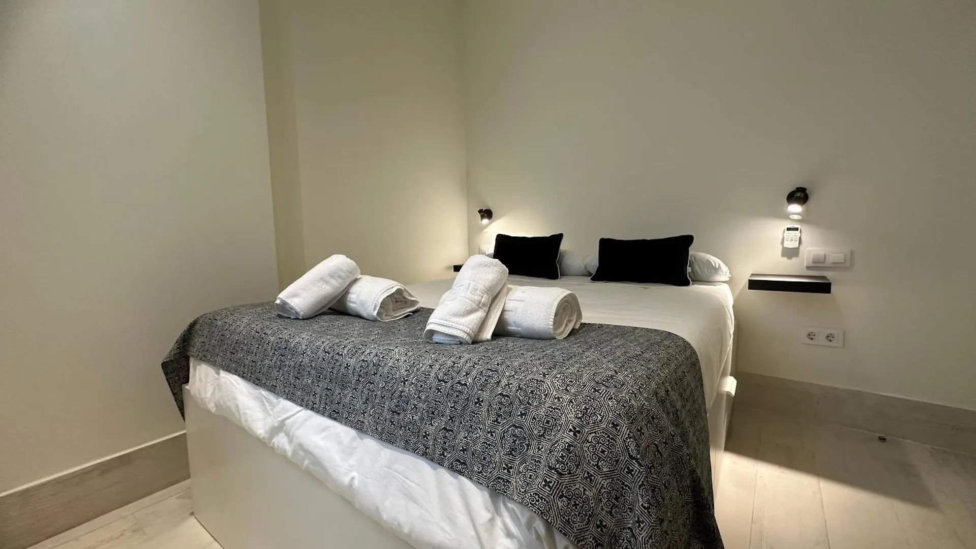 Ohliving Teatinos Bajo B Apartment Seville